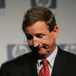 Szef firmy Hewlett-Packard Mark Hurd zrezygnował ze stanowiska po śledztwie wszczętym przeciwko niem