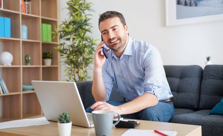 Biznesmen działający zdalnie zapłaci niższy PIT