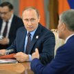 Prezydent Putin tłumaczy się w Astanie z własnej polityki gospodarczej .