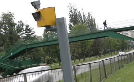 Fotoradaru nie ma, a znak stoi - czy to legalne