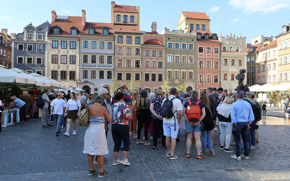 W 2024 r. stolica cieszyła się największym zainteresowaniem turystów w sierpniu
