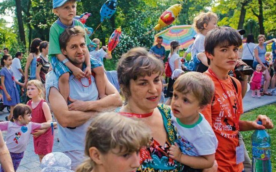 Potrzebne przepisy ws. rodzin wspierających w gminach