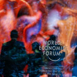 „W razie pożaru użyj schodów”. Najdziwniejsze tematy paneli w historii Davos