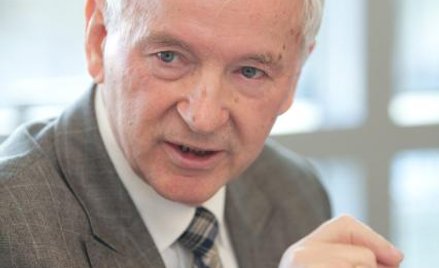 Stanisław Gomułka, BCC. Podatki dla firm powinny być niskie