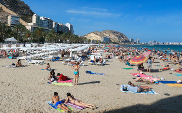 Najtaniej Brytyjczycy spędzą wakacje w Hiszpanii