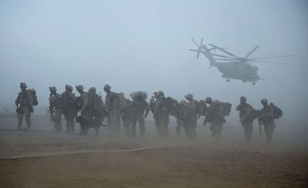 Generał z Indii zaniepokojony. "Kto wkroczy do Afganistanu?"