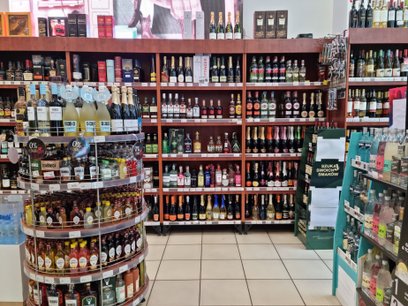 Warszawskie dzielnice przeciwko nocnej sprzedaży alkoholu, choć nie jednogłośnie