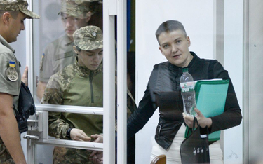Nadia Sawczenko we wtorek w kijowskim sądzie