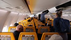 10 tysięcy euro kary za nieplanowane lądowanie samolotu. Pasażerowie Ryanaira skazani