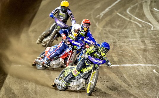 Bartosz Zmarzlik (kask czerwony), Artiom Łaguta (niebieski), Emil Sajfutdinow (biały) oraz Matej Zag