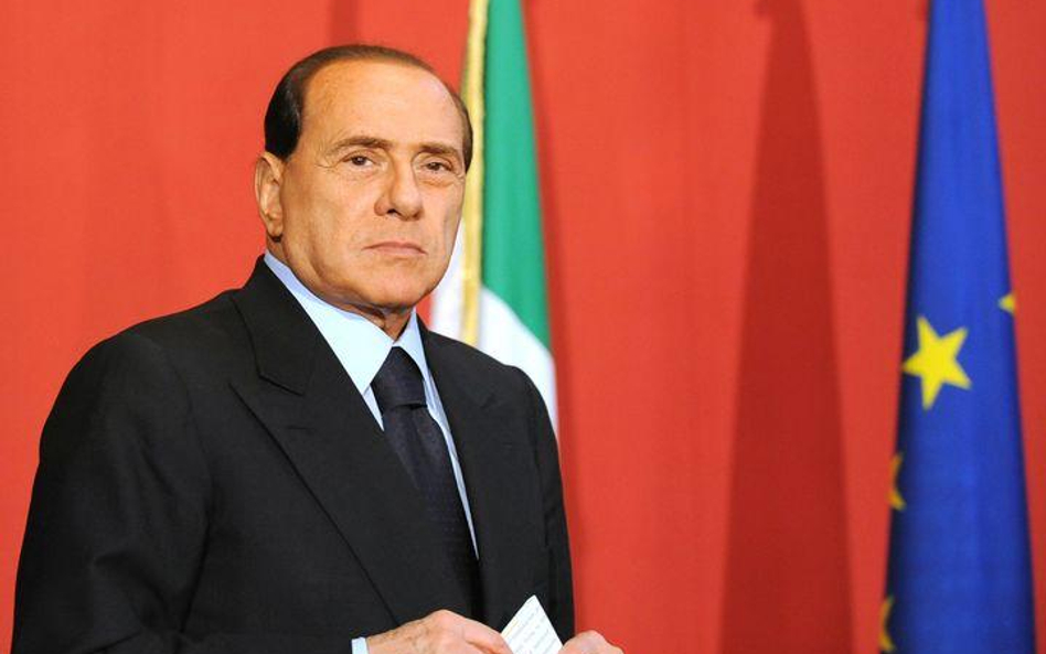 Berlusconi znów dyktuje warunki gry