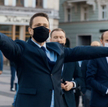 Rafał Trzaskowski energicznie rozpycha się na opozycyjnej scenie, zdominowanej ostatnio przez Szymon