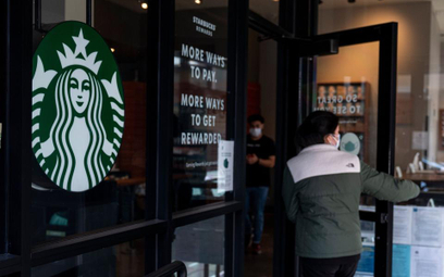 Zagraniczna spółka dnia: Starbucks inwestuje w cyfryzację i czeka na odbicie przychodów