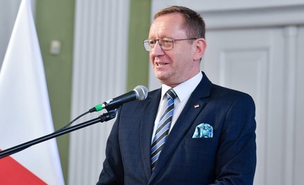 Minister rolnictwa Robert Telus: Od środy kontrole ukraińskiego zboża, które jedzie w tranzycie prze