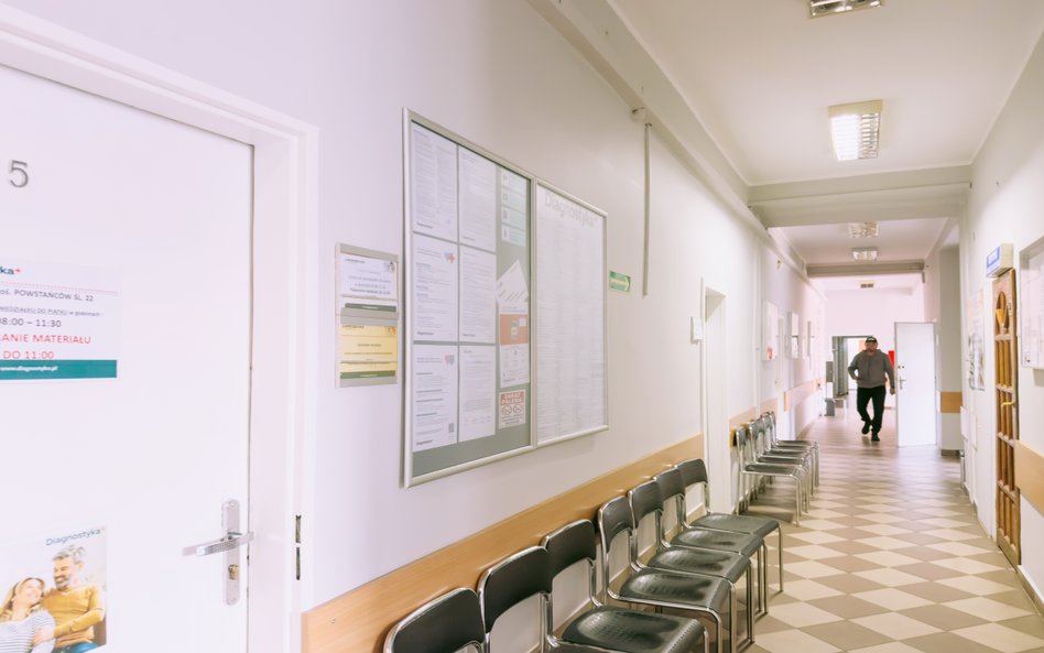 Bartosz Fiałek poinformował, że po odrzuceniu jego oferty przez Pomorskie Centrum Reumatologii będzi