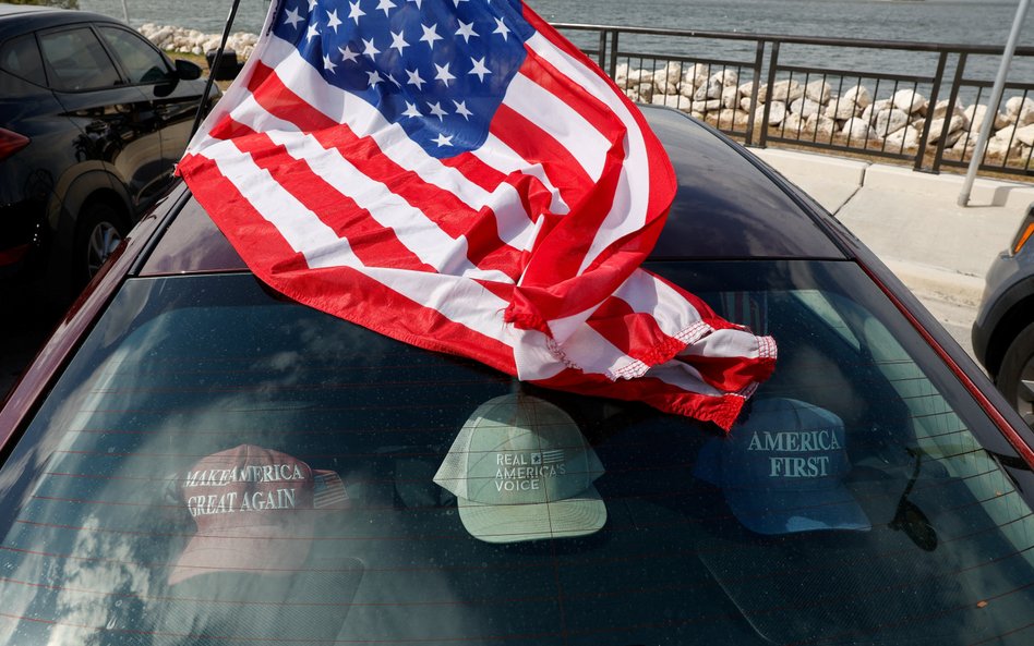 Polscy analitycy zajmujący się Ameryką oraz polityką międzynarodową zaczynają dostrzegać głębszy, fi