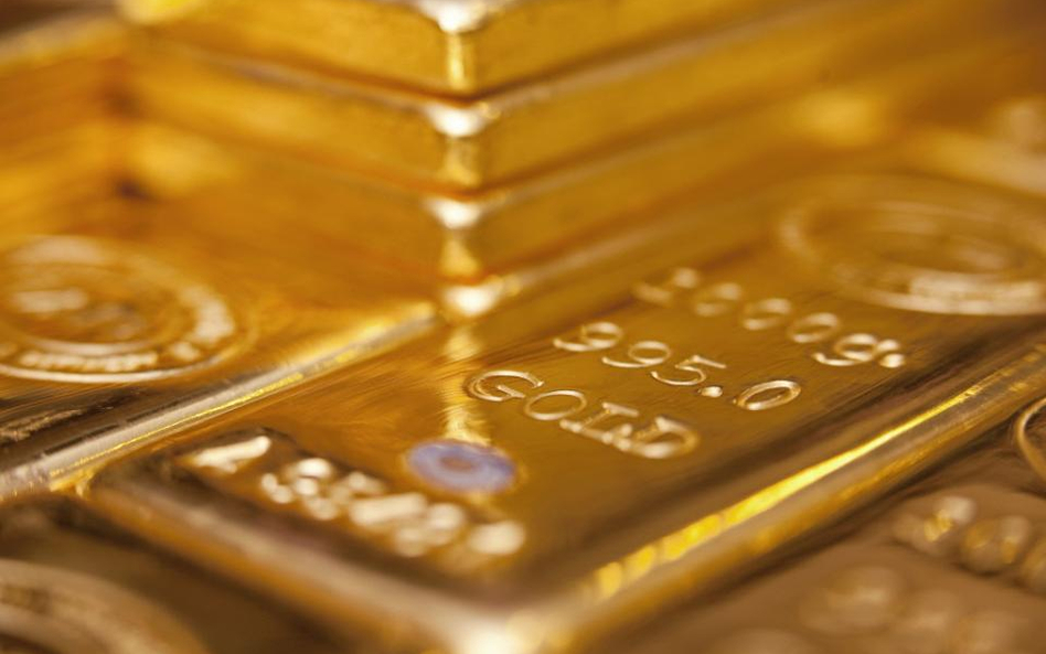 W ciągu pół roku złoto podrożeje do 2 tys. dolarów