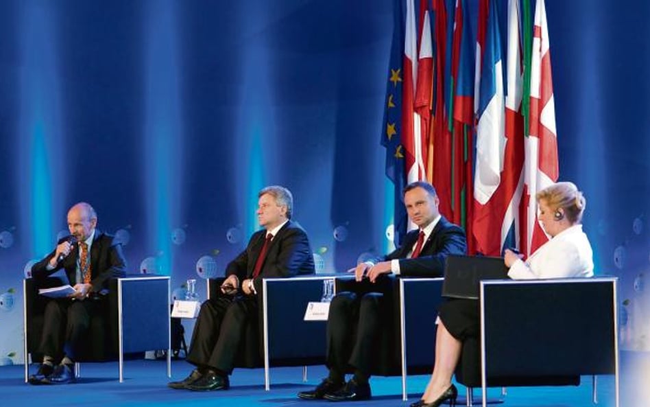 Sesja otwierająca XXV Forum Ekonomiczne: Jak zbudować silną Europę? Strategie dla przyszłości.