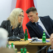 Przewodniczący komisji, poseł Trzeciej Drogi Ryszard Petru (P) i zastępca przewodniczącego komisji, 