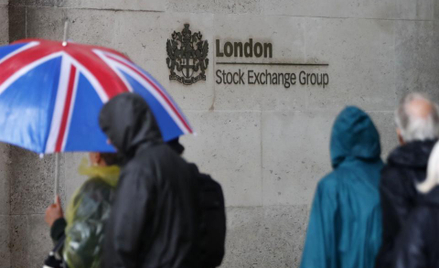 Brexit okazją do zakupów