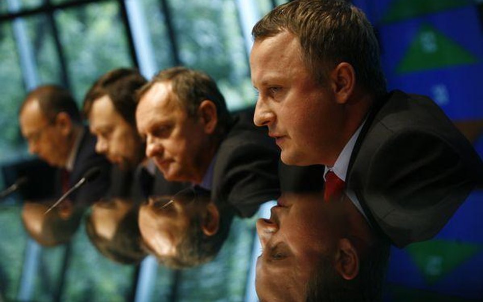 76 proc. firm zadowolonych z siebie