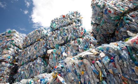 Kaucje na plastik i szkło będą, ale nie wiadomo kiedy