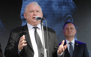 Prezes PiS Jarosław Kaczyński oraz prezydent Andrzej Duda