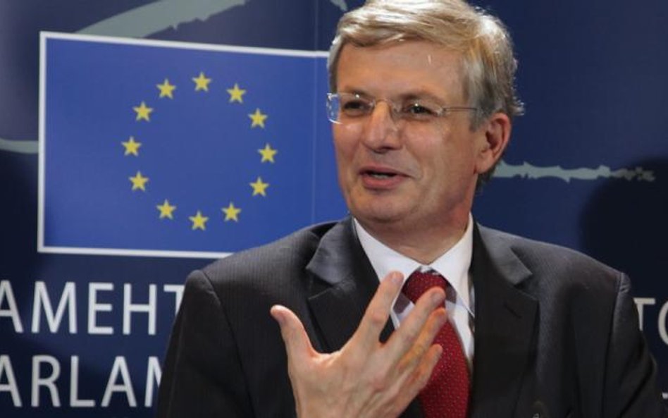 Tonio Borg. komisarz UE ds. zdrowia.