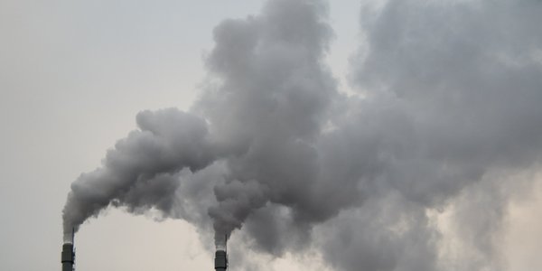 Wyższy podatek od nieruchomości dla trucicieli środowiska może naruszać konstytucję