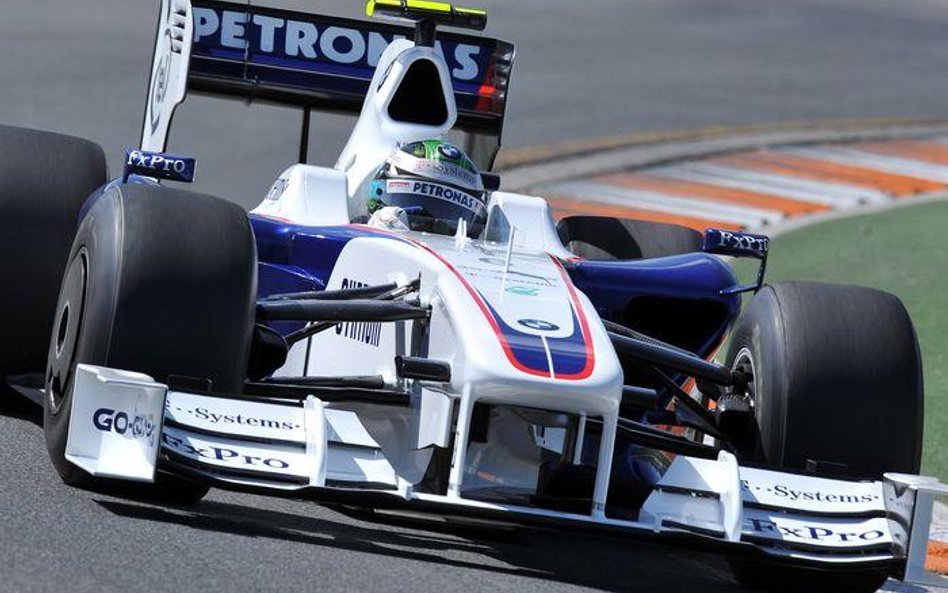 Nick Heidfeld z BMW Sauber podczas treningu