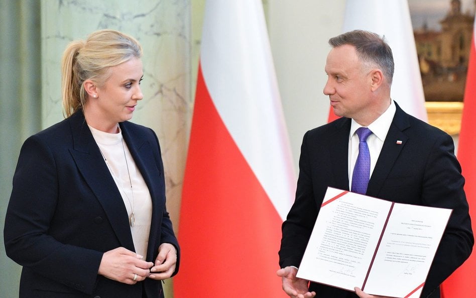 Minister Katarzyna Sójka i prezydent Andrzej Duda są przeciwko liberalizacji prawa aborcyjnego