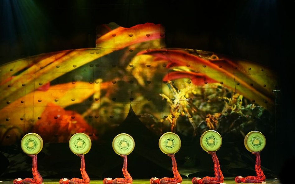 Kanadyjski cyrk nowego typu zbudował swoją legendę, odrzucając tresurę zwierząt i całkowicie koncent