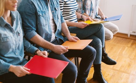 Stopa bezrobocia wśród osób do 25. roku życia w 2025 r. wynosiła średnio 12,5 proc.