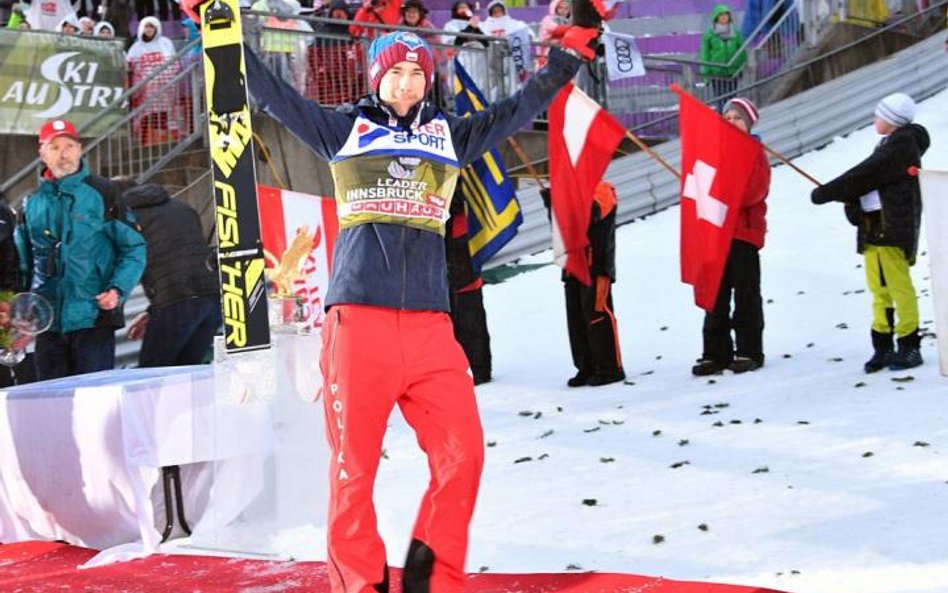 Kamil Stoch w Innsbrucku. W sobotę w Bischofshofen radość może być jeszcze większa.