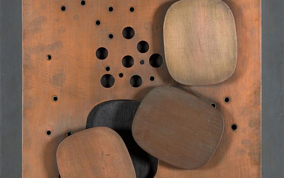 Henryk Staz˙ewski - relief wylicytowany w Polswiss Art 2