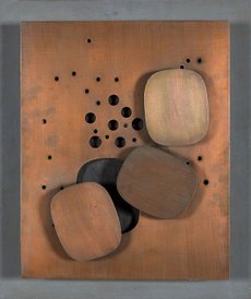 Henryk Staz˙ewski - relief wylicytowany w Polswiss Art 2