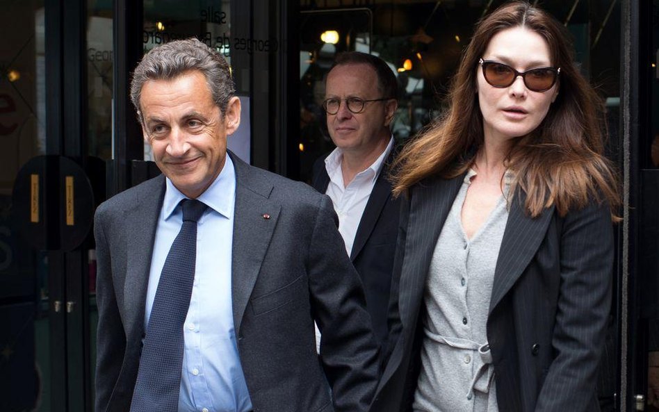 Nicolas Sarkozy z żoną Carlą