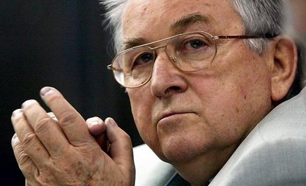 Dla mnie jako reżysera najciekawsze jest patrzeć od środka, ale z dystansem. Widzę proces rządzenia 