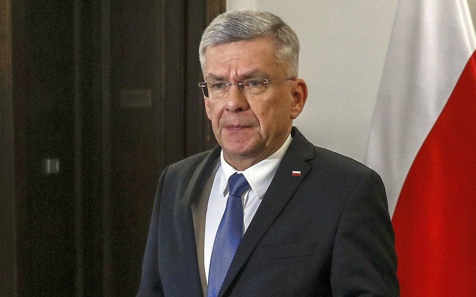 Senat poinformuje o lotach Karczewskiego