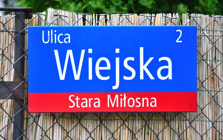Po włączeniu Startej Miłosny w granice Warszawy okazało się, że niektóre znane śródmiejskie ulice ma