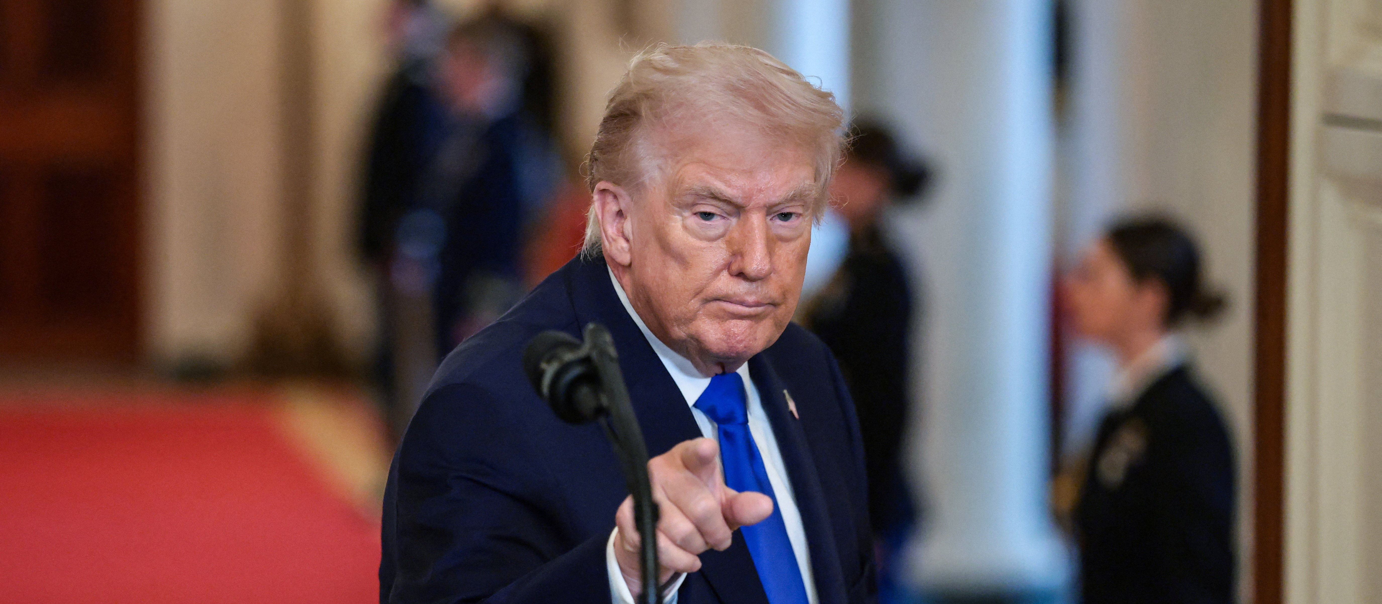 Trump ma nowy powód do zmartwień. Jego wyborcy nie wierzą mu w sprawie OZE