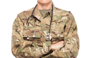Koronawirus: czy lekarze pójdą do wojska?