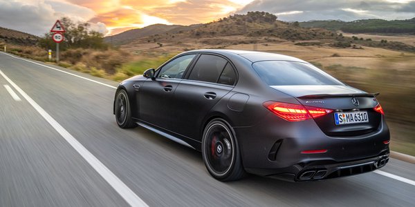 Koniec najbardziej kontrowersyjnego napędu w historii AMG