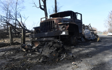 Rosyjski sprzęt wojskowy zniszczony podczas ataku przeciwpancernego w jednej z miejscowości pod Czer