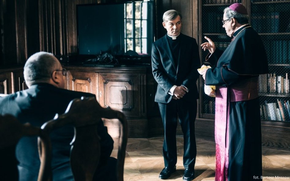Szułdrzyński o "Klerze": To „Smoleńsk” dla antyklerykałów