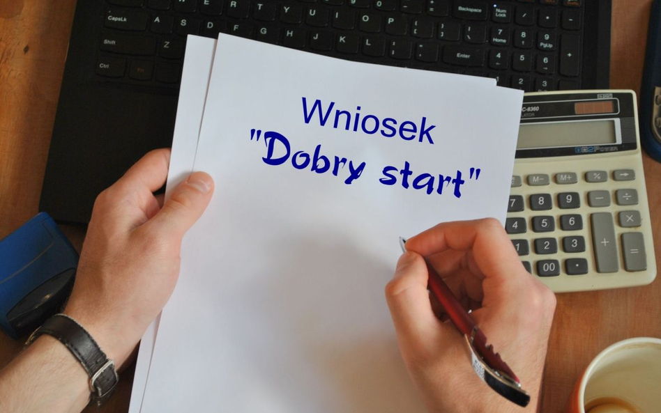 „Dobry start”. Wnioski tylko elektronicznie. Są problemy