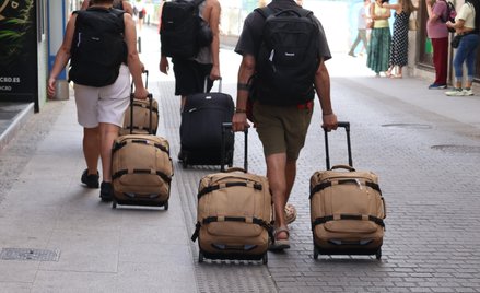Zadyszka biur podróży. Zniknął wzrost sprzedaży. Jedna niewypłacalność