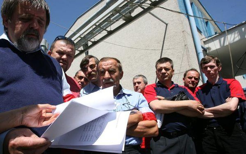 Szef z jednym związkiem nie zawiadamia o powoływaniu rady
