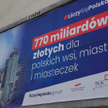 Billboard kampanii „Liczy się Polska”, promujący „770 mld zł dla Polski”.
