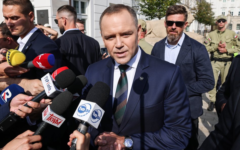 Prezydent rozmawiał z dziennikarzami o możliwości przesłuchania go przez prokuraturę ws. sędziów TK.
